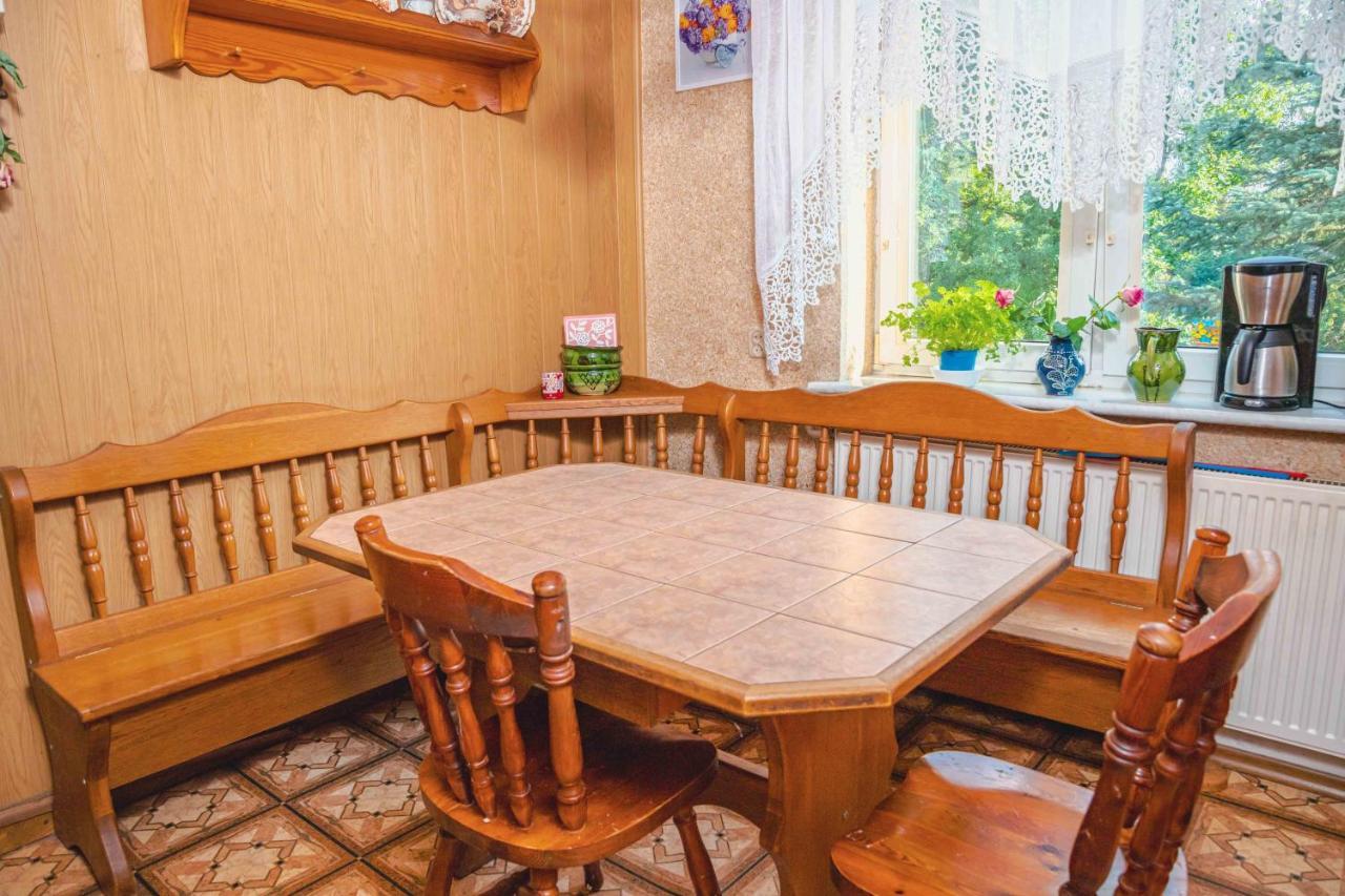 Mira - Mira Pokoje Z Widokiem Na Jezioro Chmielno Ngoại thất bức ảnh